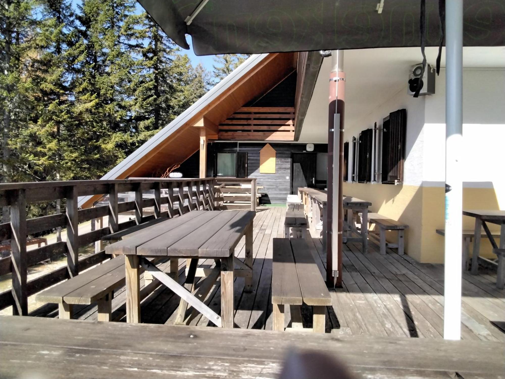 Accommodation And Restaurant Tia Cerklje na Gorenjskem Buitenkant foto
